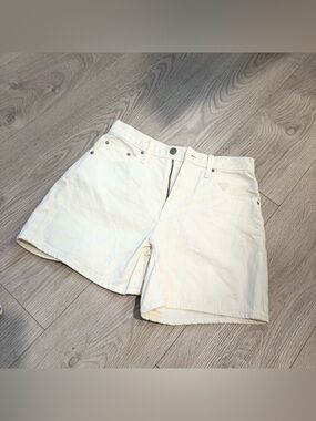 Uniqlo White High-Rise Denim Shorts